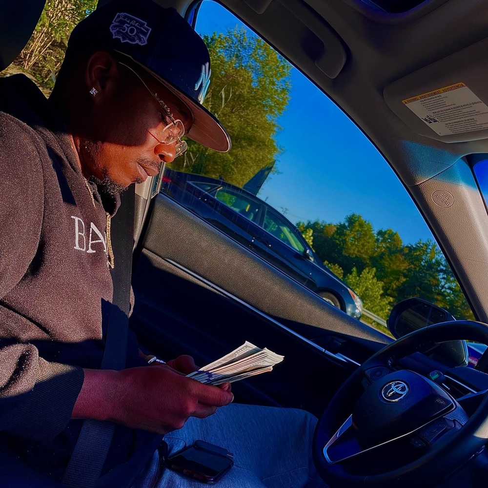 Meet your Posher, Eric